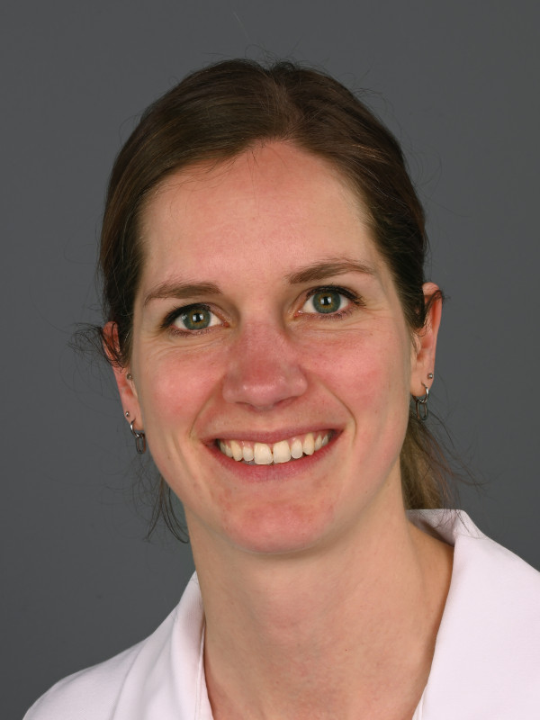 Ati Claessen