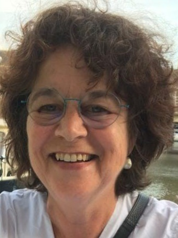 Annemie Courtens