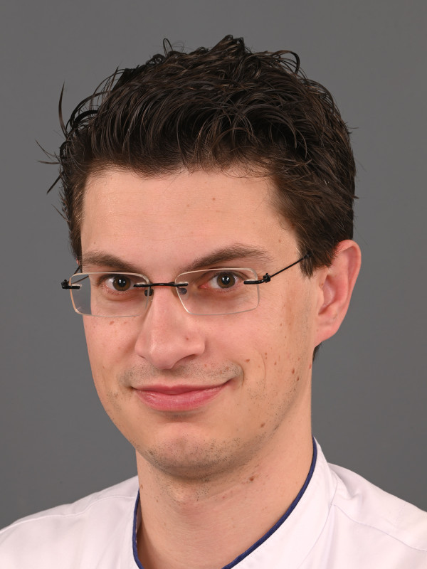 Dr. P. Wisse