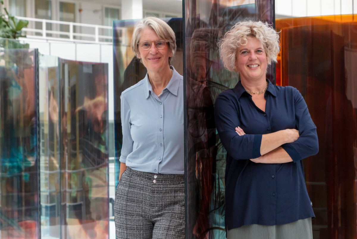 Christine de Die-Smulders (links), Edith Coonen (rechts)
