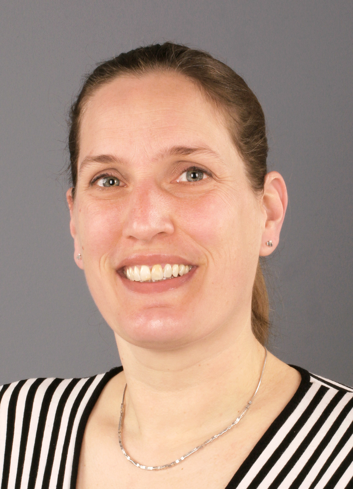 Esther Diederen