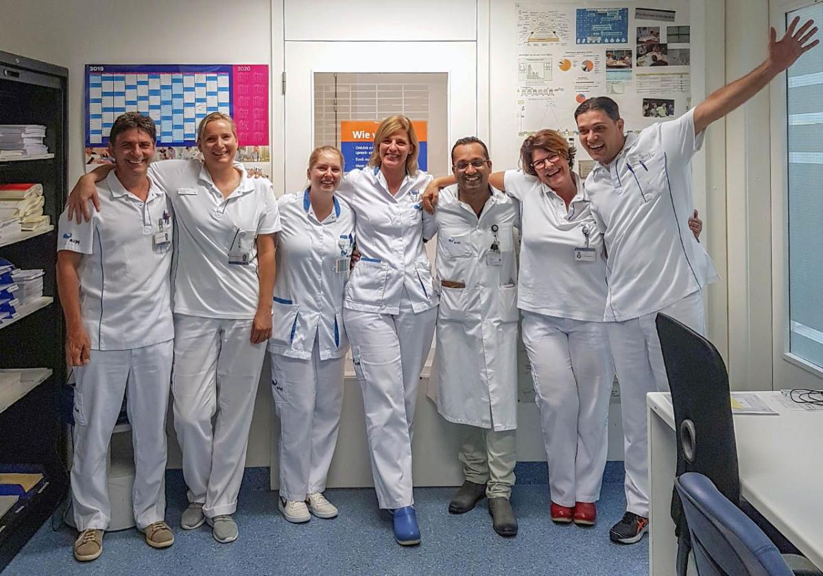 Foto Banwarie en collega's poli Orthopedie