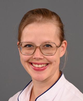 dr. Vivian Vernimmen