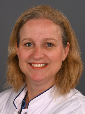Dr. Ingrid Krapels